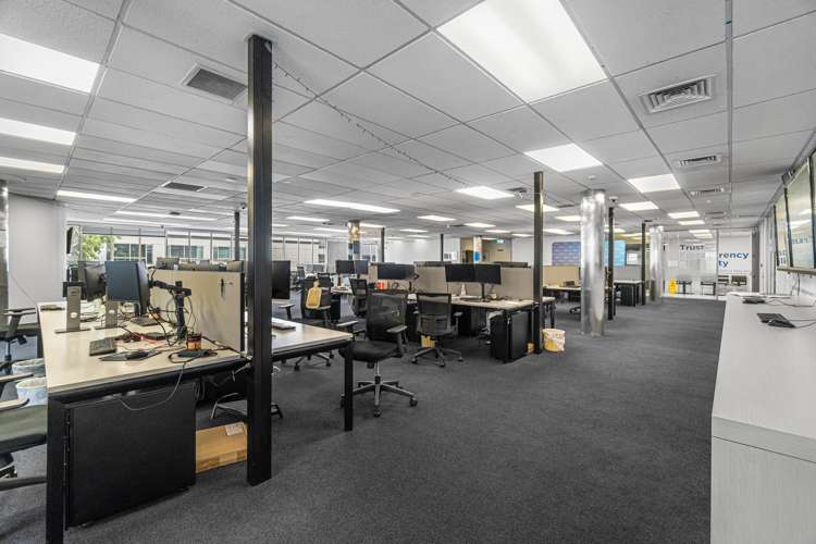 660 Victoria Street Central Hamilton Central_5