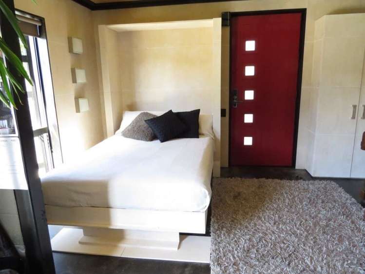 5 Pine Tree Lane Korokoro_6