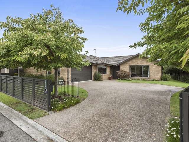7 Compton Grove Huntington_1