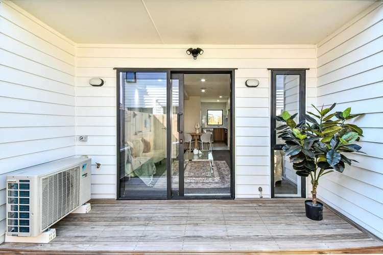 32 Beaumonts Way Manurewa_18