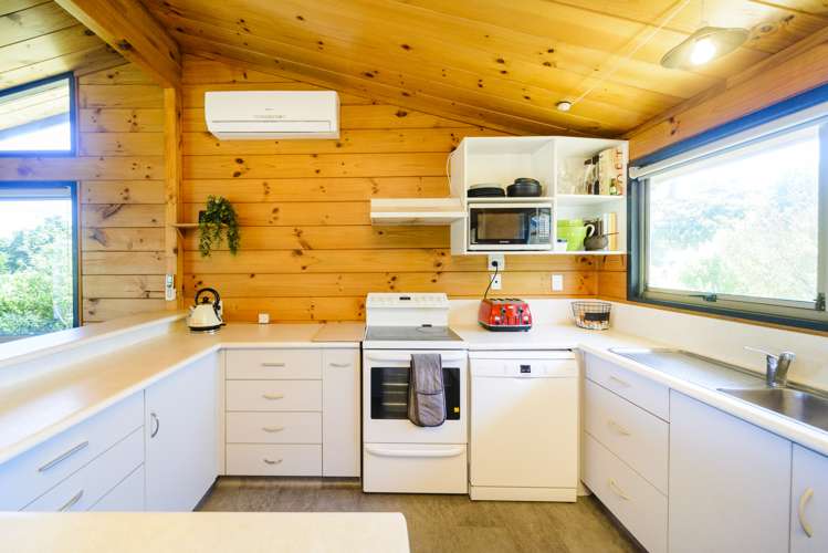 94 Derby Street Feilding_13