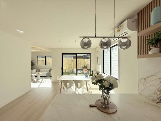 E/16 Imatra Place Sunnyhills_3