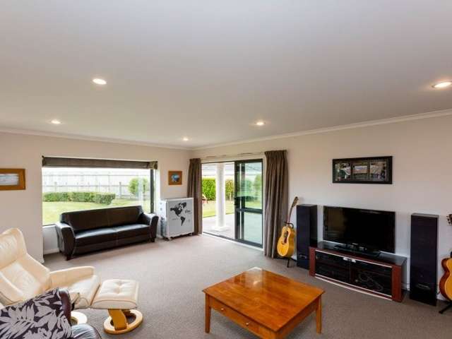 124 Mount Taylor Drive Feilding_2