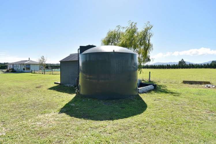 133 Riverside Road Okuku_24