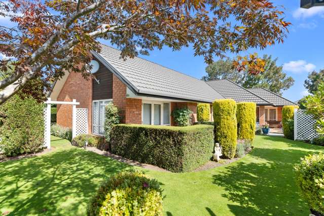 5 Amesbury Mews Avonhead_1