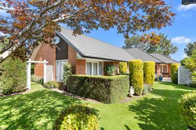 5 Amesbury Mews_1