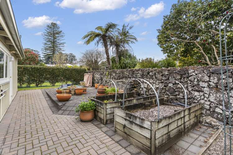 12 Clive Road Epsom_24