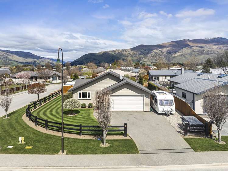 1 Moncrieff Place Wanaka_19
