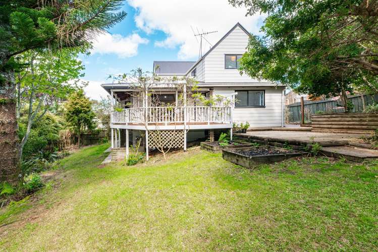 8 Rhinevale Close Henderson_15