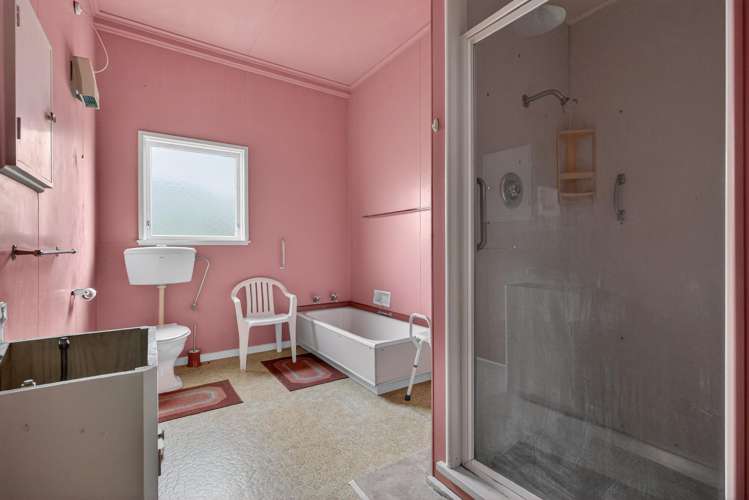 6 Park Avenue Epuni_31