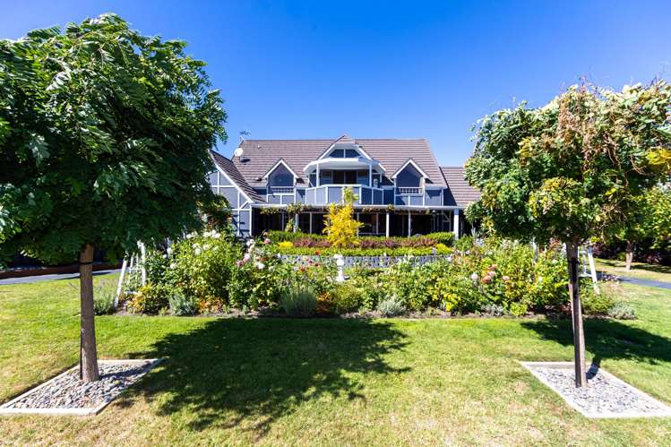 38 Kensington Drive Taradale_8