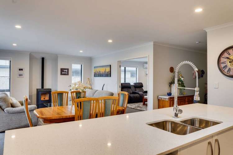 16 Nanchang Road Burleigh_10