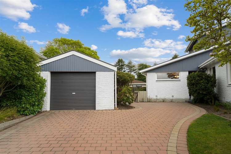 22 Cullahill Street Harewood_18