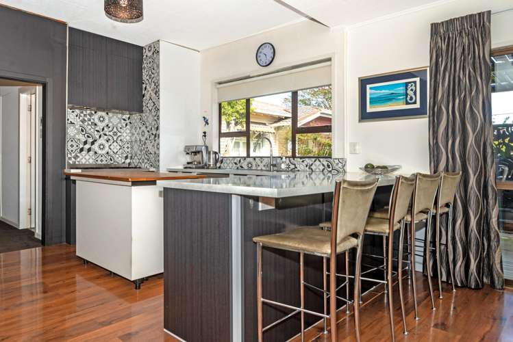 2 Gordon Street Mangapapa_11