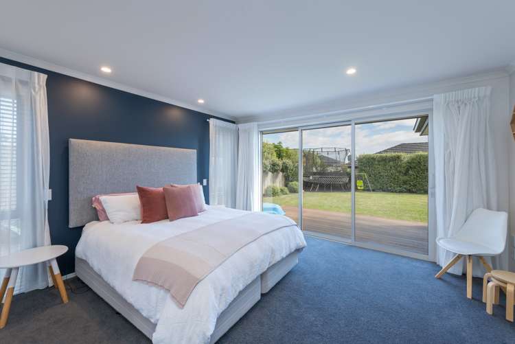 32 Hart Road Richmond_17