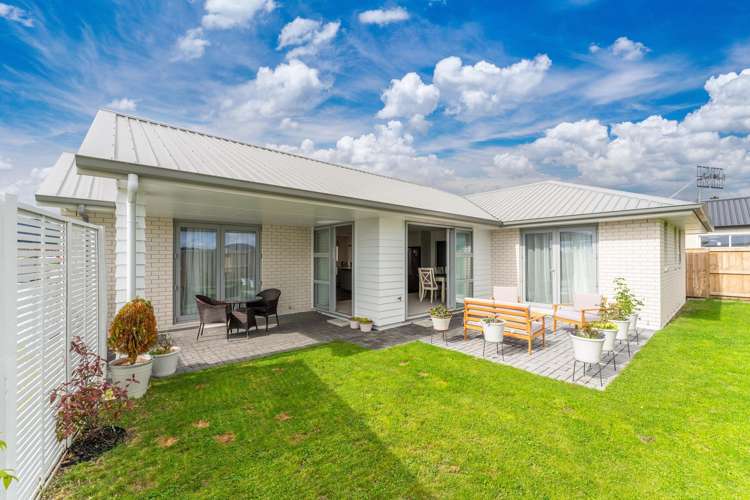 16 Makomako Crescent Wharewaka_13