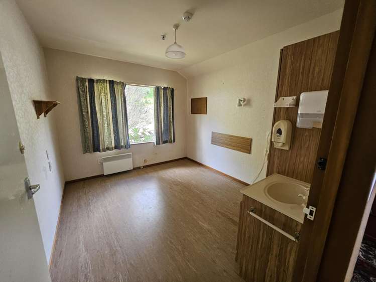 20 Threadneedle Street Greymouth_9