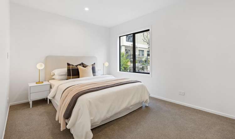 38 Wakaturia Way Glenfield_13