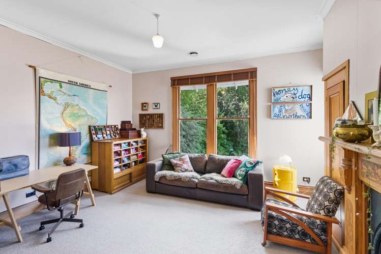 7 Strathmore Crescent Roslyn_14