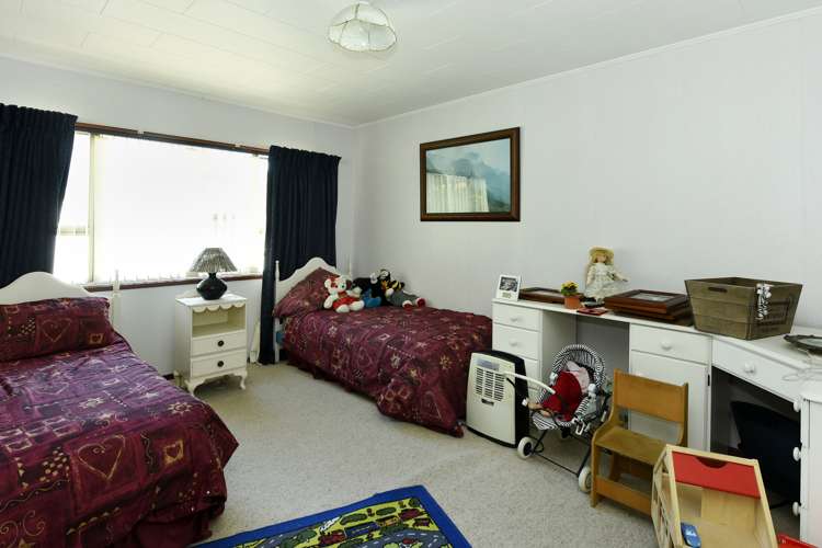 48 Marlborough Crescent Richmond_12