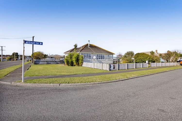 1 Acourt Street Hawera_18