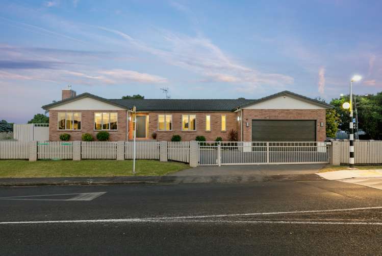 1/15 Coronation Road Mangere Bridge_15