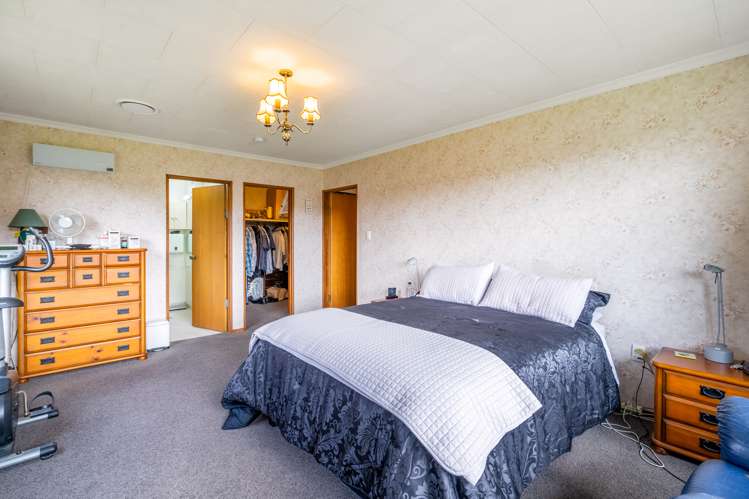 11 Scott Street Tuatapere_9