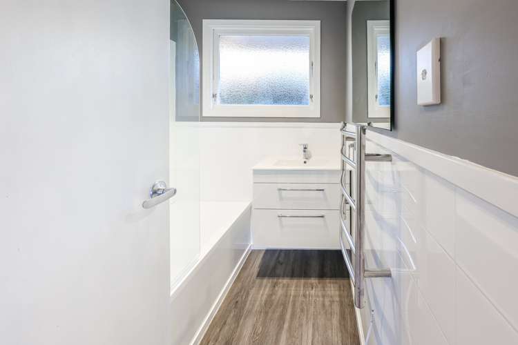 17 Duckworth Street Andersons Bay_8