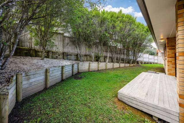 7 Mazuran Place Flat Bush_3