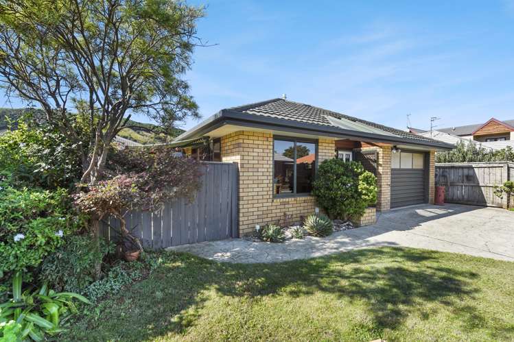 8 Pepper Tree Way The Wood_18