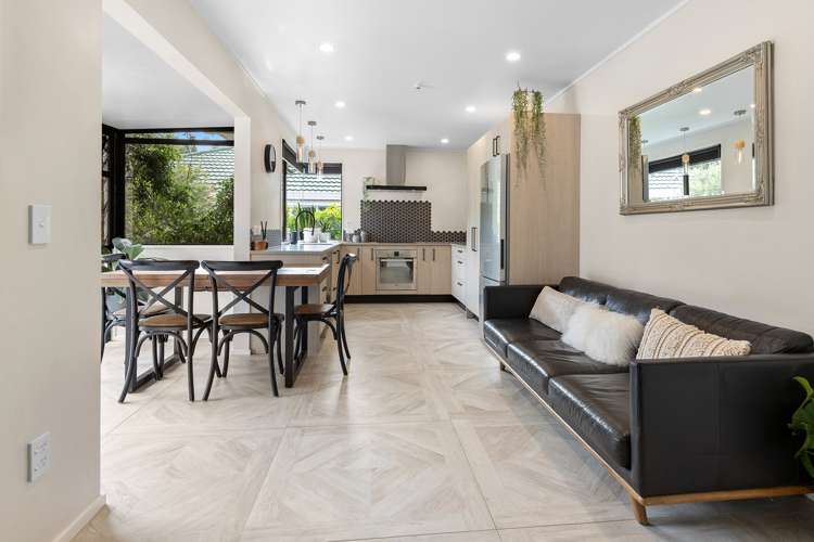 206 Glengarry Road Glen Eden_5