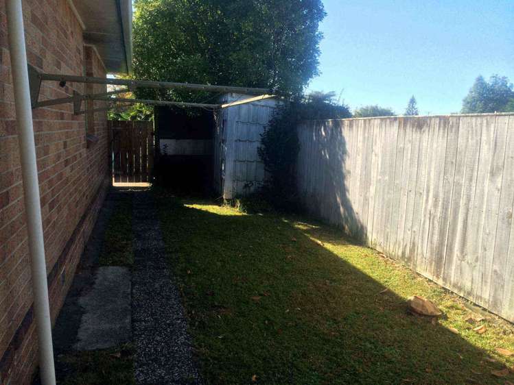 44 Tomin Road Glenview_14