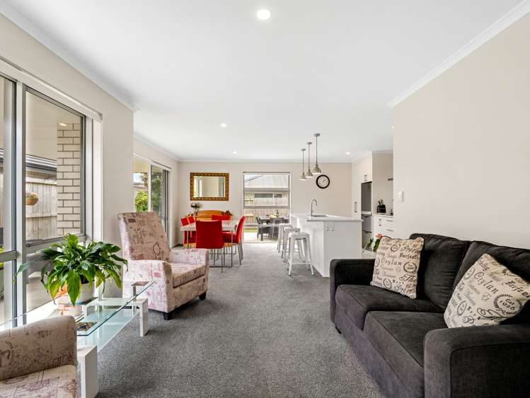 11 Cheyne Road Pyes Pa_3