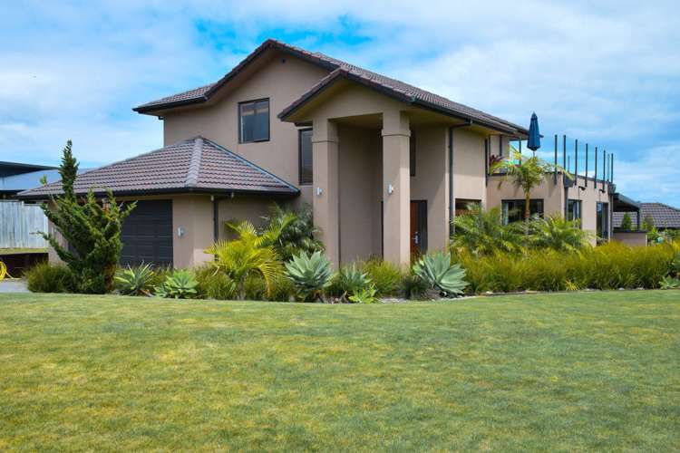 52 Columbia Crescent Beachlands_0