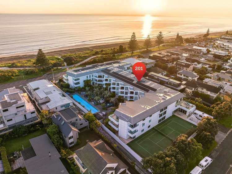 201/136 Marine Parade Mount Maunganui_13