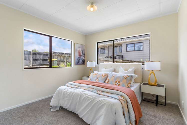 213 Glengarry Road Glen Eden_9