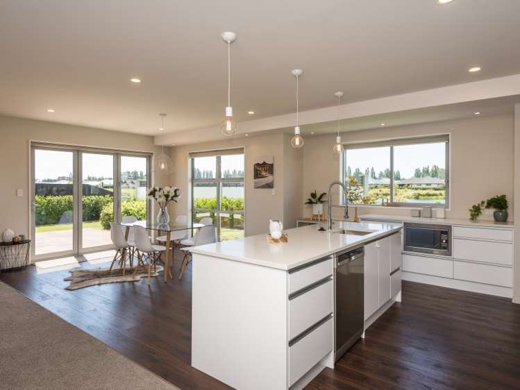 8 Korowai Street Marshland_3