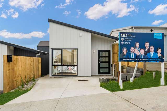 15 Morus Road Massey_1