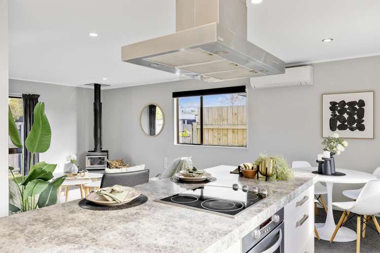 2/23 Newberry Place Richmond Heights_16