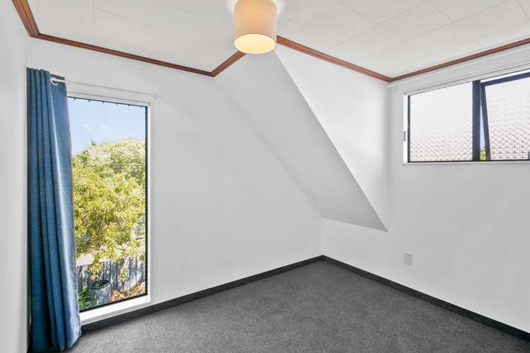 2336 South Road Okato_14