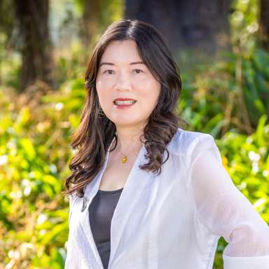 Elaine Wang