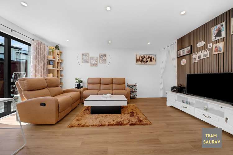 42 Kahui Parade Karaka_5