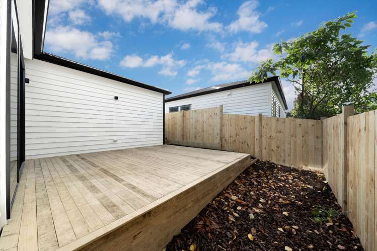 10 Furlough Road Opaheke_19