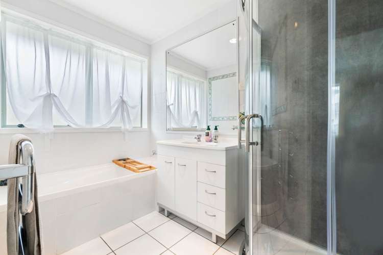 9 Solana Court Botany Downs_13