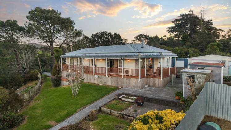 23 Waitakere Road Waitakere_46