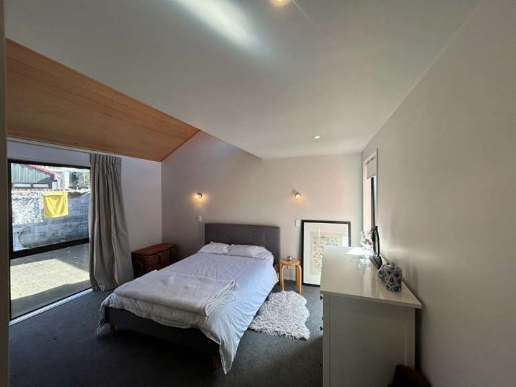 240 Devonport Road 11234_10