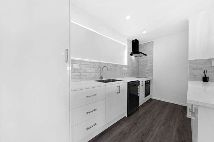 1/5 Royal Arch Place_5
