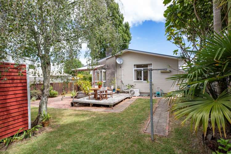 12 Rickards Place New Lynn_14