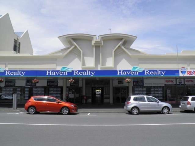 16-18 Bridge Street (Shop 6) City Centre_2