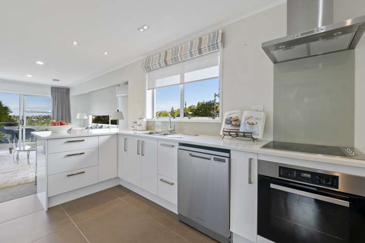 9 Serrata Place Browns Bay_22